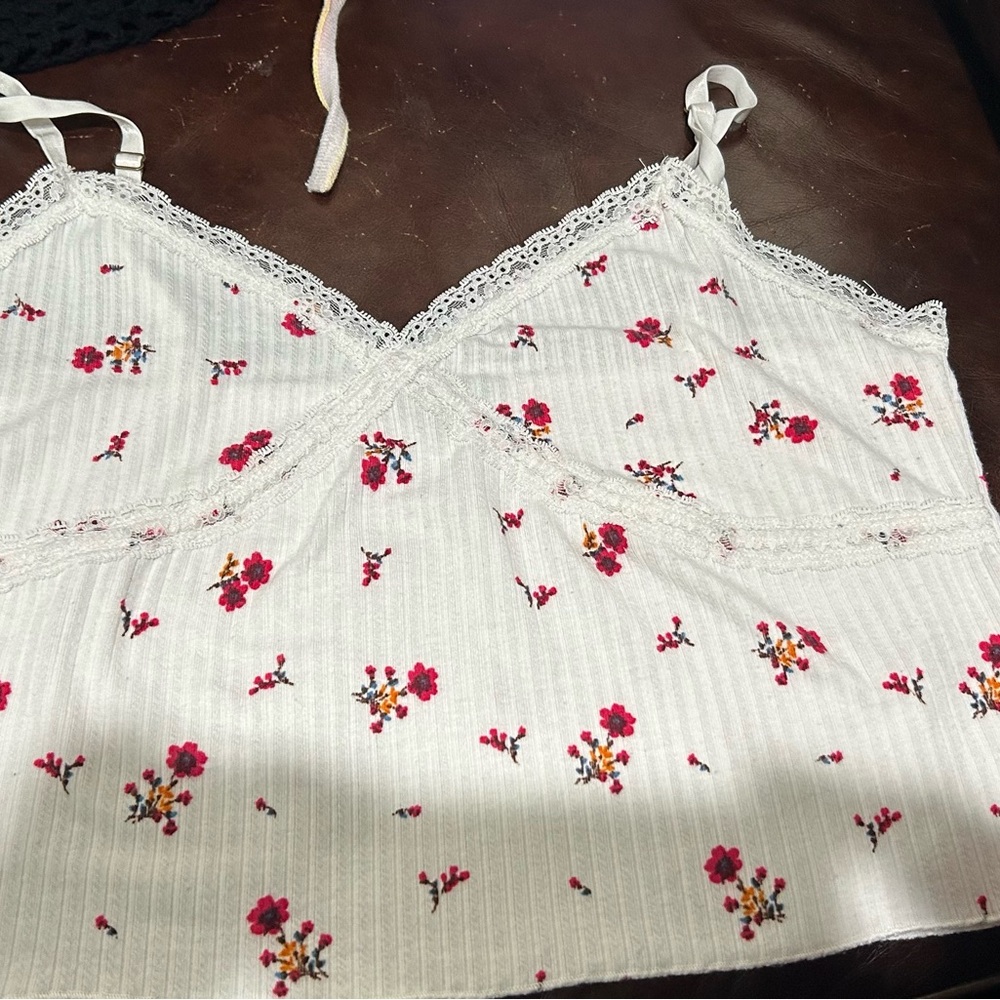 Floral Lace Trim Cami Top